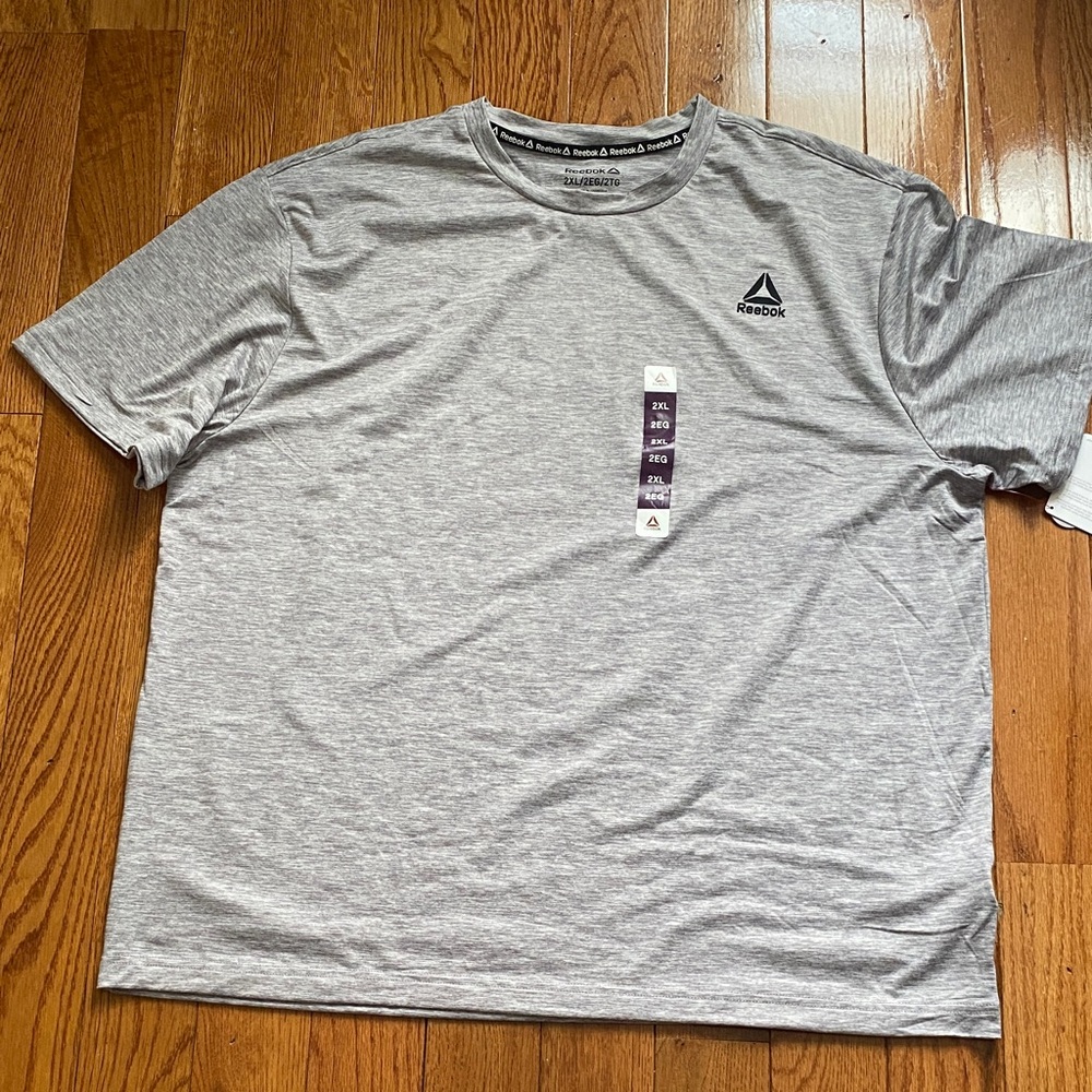 Reebok Men's Light Gray Short Sleeve Tee